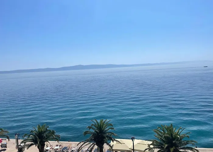 Waterfront Roko * 伯德古拉