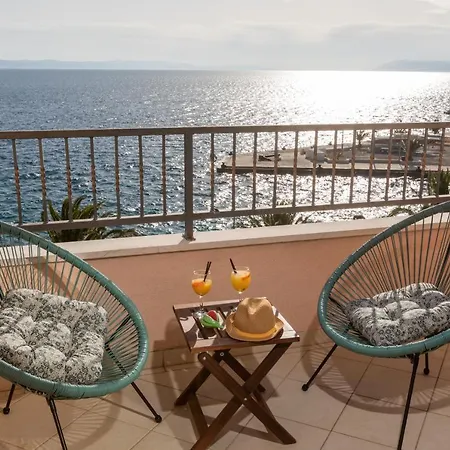 Waterfront Roko Apartamento *