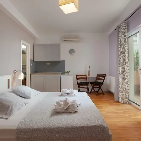 Waterfront Roko Podgora (Split-Dalmatia)