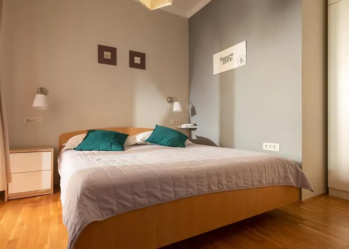 Apartment Waterfront Roko *