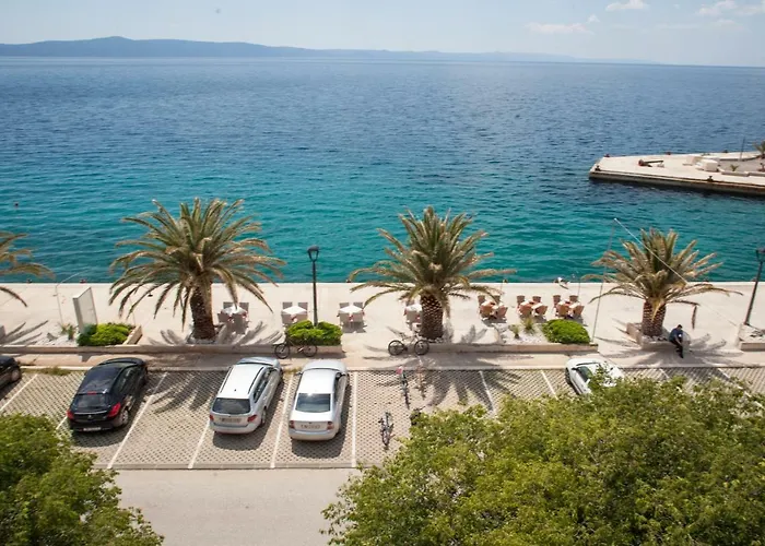 Διαμέρισμα Waterfront Roko *